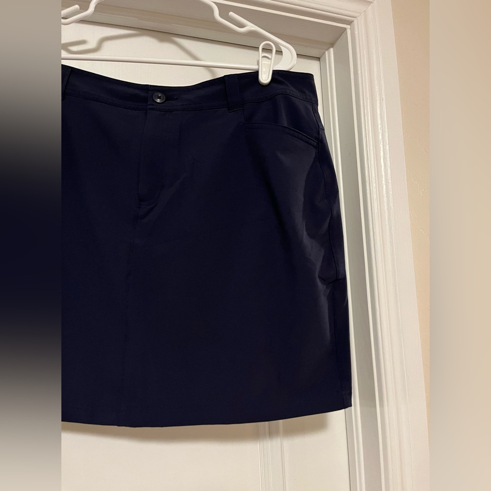 Eddie Bauer Women’s Size 16 Navy Blue Adventurer 2.0 Skort Skirt - Picture 3 of 11